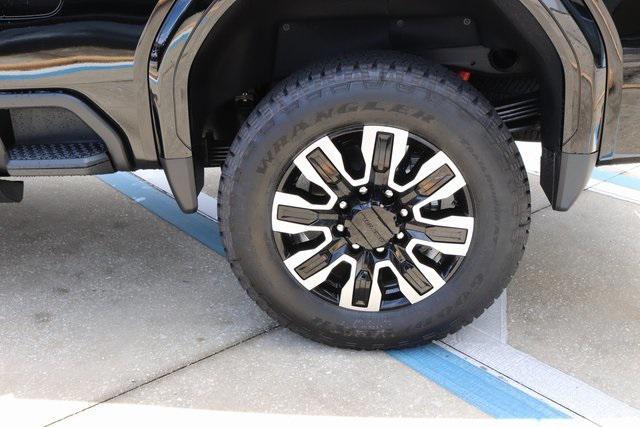 new 2025 GMC Sierra 2500 car, priced at $96,630