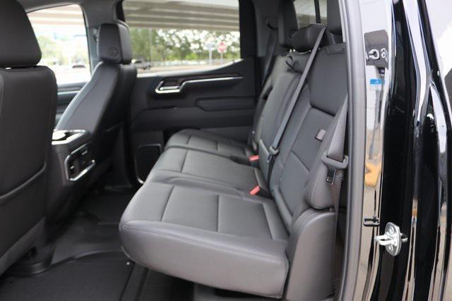 new 2025 GMC Sierra 1500 car
