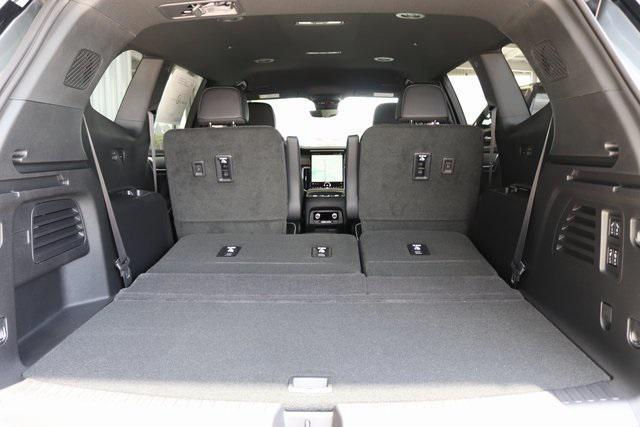 new 2025 GMC Acadia car, priced at $61,580