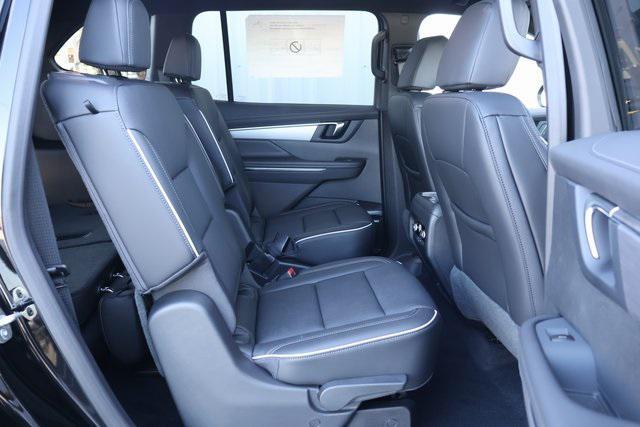 new 2025 Buick Enclave car, priced at $46,640
