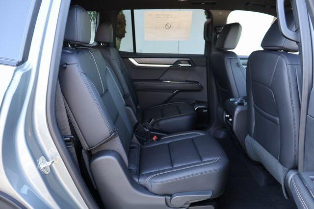 new 2025 GMC Acadia car, priced at $52,475