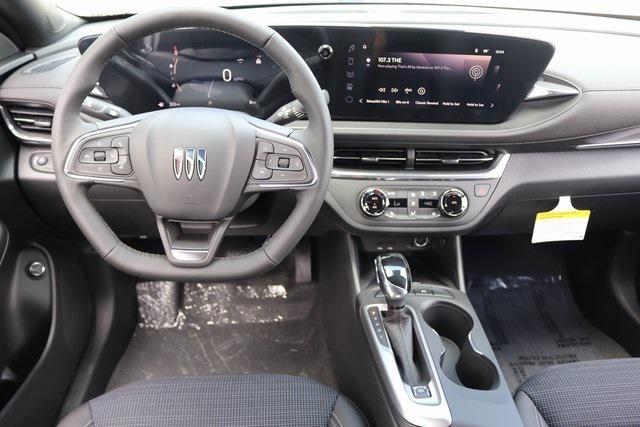 new 2025 Buick Envista car, priced at $27,875