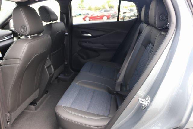 new 2025 Buick Envista car, priced at $27,875