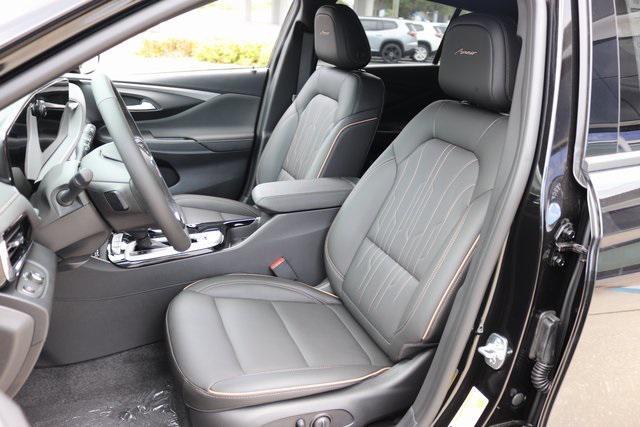 new 2025 Buick Envista car, priced at $31,585