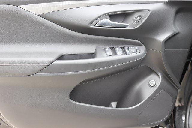 new 2025 Buick Envista car, priced at $31,585