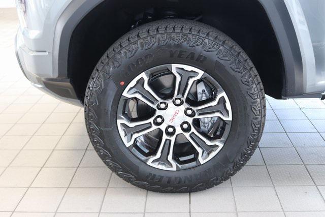 new 2025 GMC Canyon car, priced at $53,305