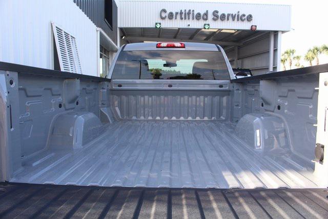 new 2025 GMC Sierra 1500 car, priced at $40,665