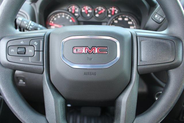 new 2025 GMC Sierra 1500 car, priced at $40,665