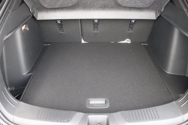 new 2025 Buick Envista car, priced at $27,280