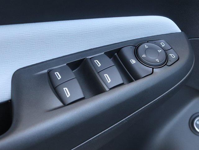 new 2025 Buick Envista car, priced at $27,775