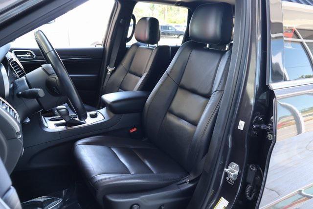 used 2021 Jeep Grand Cherokee car, priced at $23,000
