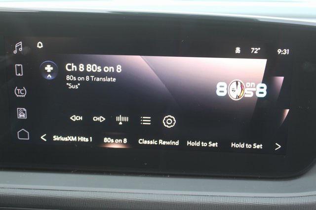 new 2025 Buick Envista car, priced at $27,280