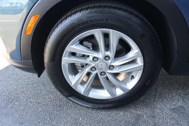 new 2025 Buick Envista car, priced at $26,185