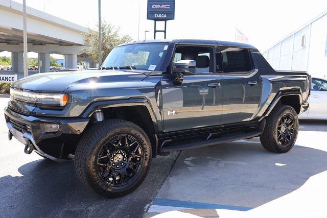 new 2025 GMC HUMMER EV Pickup car