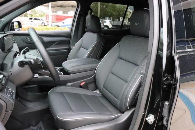 new 2025 Buick Enclave car, priced at $54,180