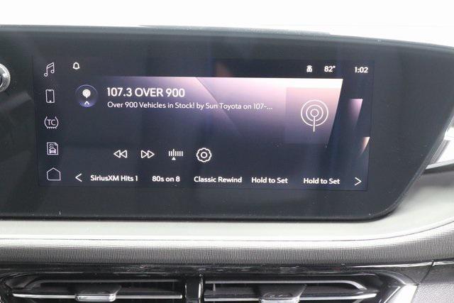 new 2025 Buick Envista car, priced at $30,070