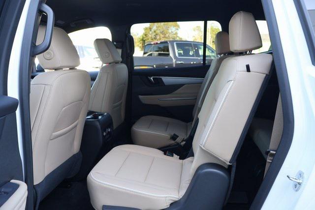 new 2025 Buick Enclave car, priced at $47,135