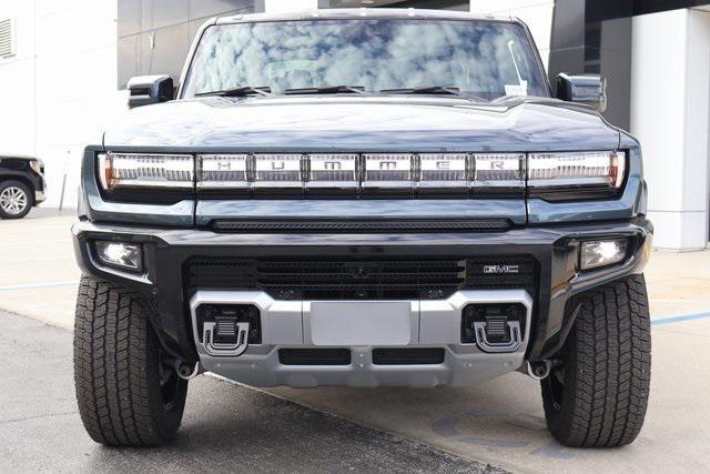new 2025 GMC HUMMER EV Pickup car
