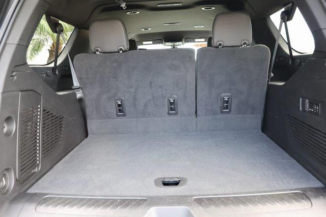 used 2022 GMC Yukon XL car, priced at $51,000