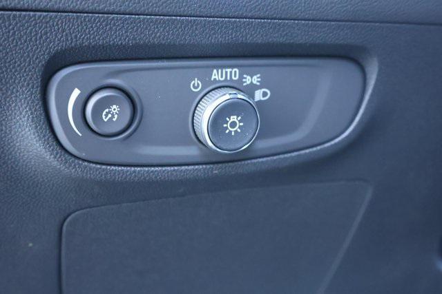 new 2025 Buick Encore GX car, priced at $30,325
