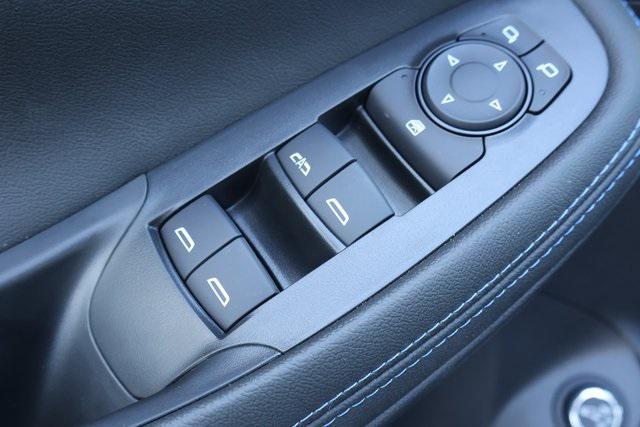 new 2025 Buick Encore GX car, priced at $30,325