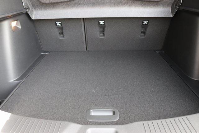 new 2025 Buick Envista car, priced at $26,190
