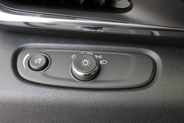 new 2025 Buick Envista car, priced at $26,190