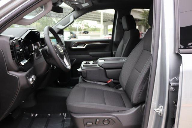 new 2025 GMC Sierra 1500 car, priced at $48,385