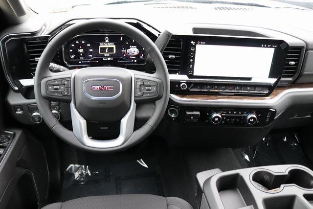 new 2025 GMC Sierra 1500 car, priced at $48,385