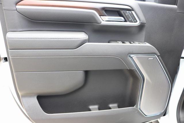 new 2025 GMC Sierra 2500 car, priced at $75,110