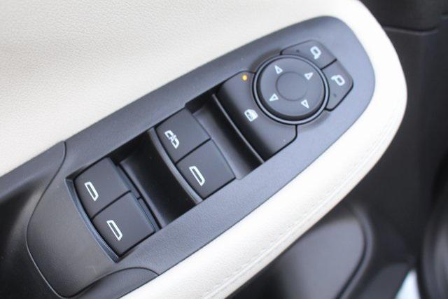 new 2025 Buick Encore GX car, priced at $29,120