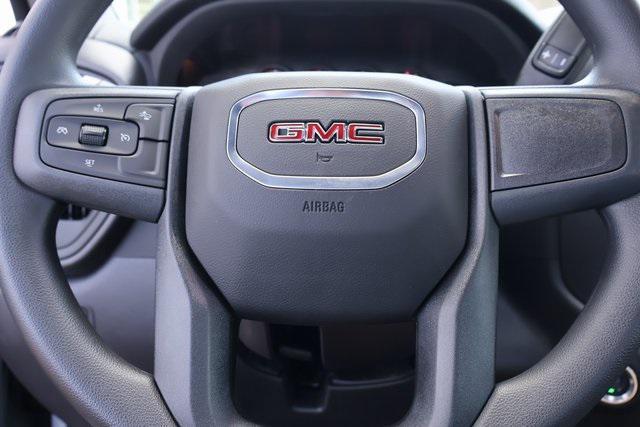 new 2025 GMC Sierra 1500 car, priced at $40,680