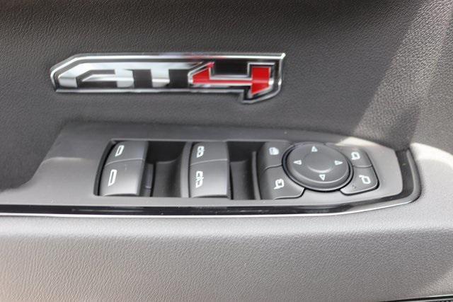 new 2025 GMC Sierra 1500 car, priced at $70,055
