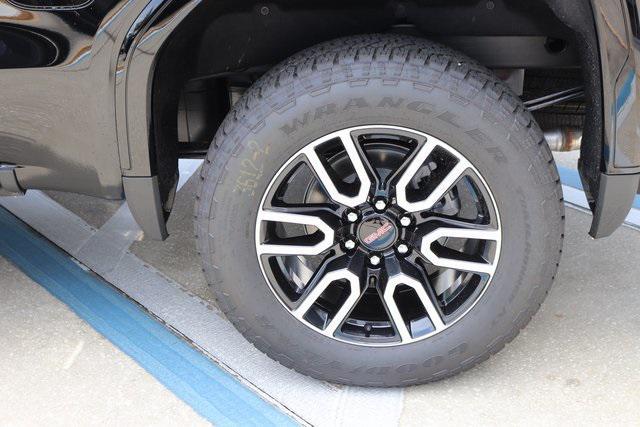 new 2025 GMC Sierra 1500 car, priced at $70,055