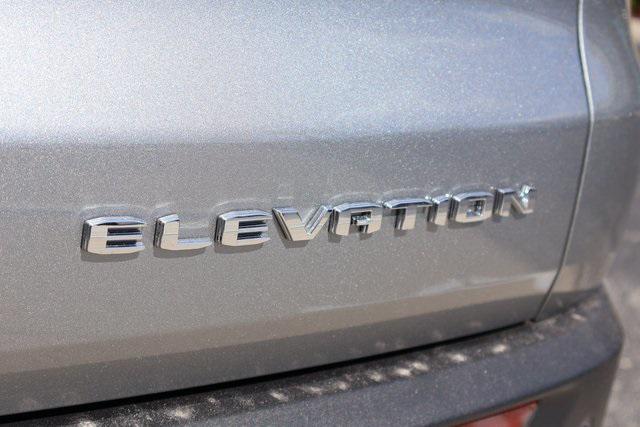 new 2026 GMC Acadia car, priced at $46,090