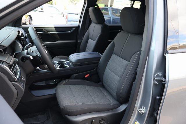 new 2026 GMC Acadia car, priced at $46,090