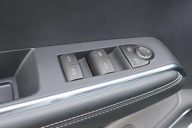 new 2026 GMC Acadia car, priced at $46,090