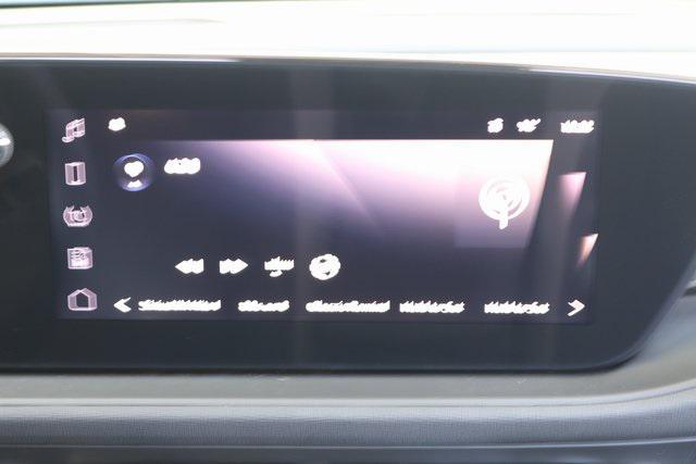 new 2025 Buick Envista car, priced at $26,685