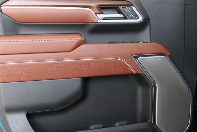 new 2025 GMC Sierra 2500 car, priced at $95,765