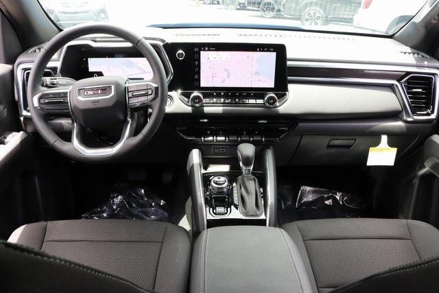 new 2025 GMC Canyon car, priced at $46,925