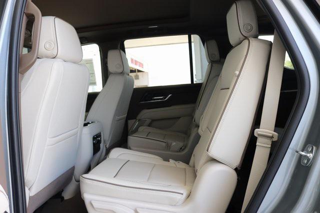 new 2025 GMC Yukon car