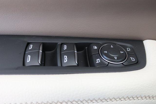 new 2025 GMC Yukon car