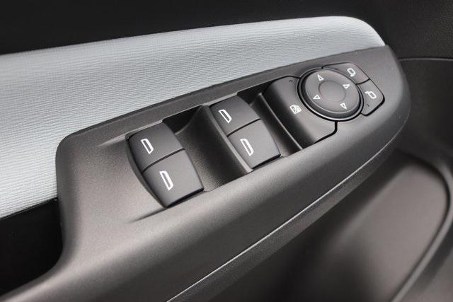 new 2025 Buick Envista car, priced at $26,785