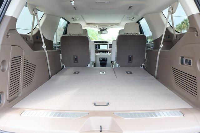 new 2024 GMC Yukon XL car, priced at $87,000