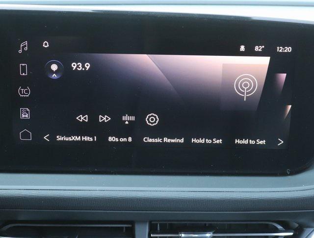new 2025 Buick Envista car, priced at $27,775