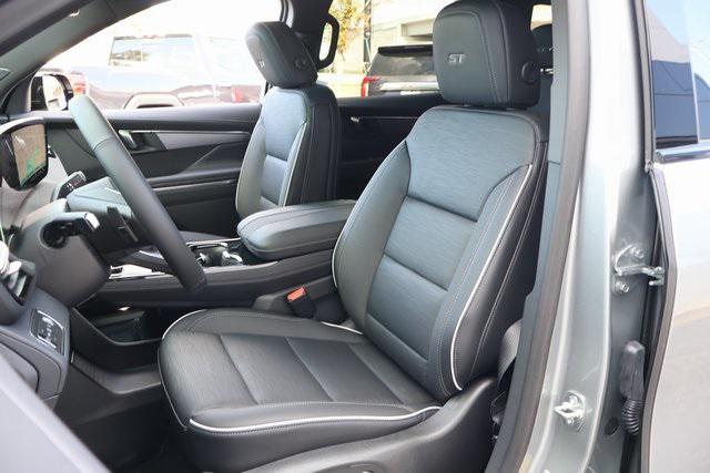 new 2025 Buick Enclave car, priced at $50,680