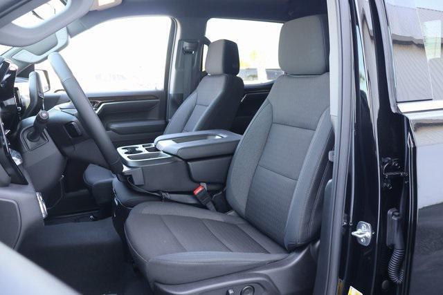 new 2025 GMC Sierra 1500 car, priced at $54,645