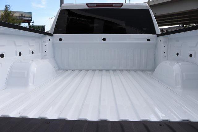 new 2025 GMC Sierra 1500 car