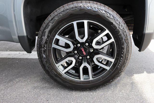 new 2025 GMC Sierra 1500 car