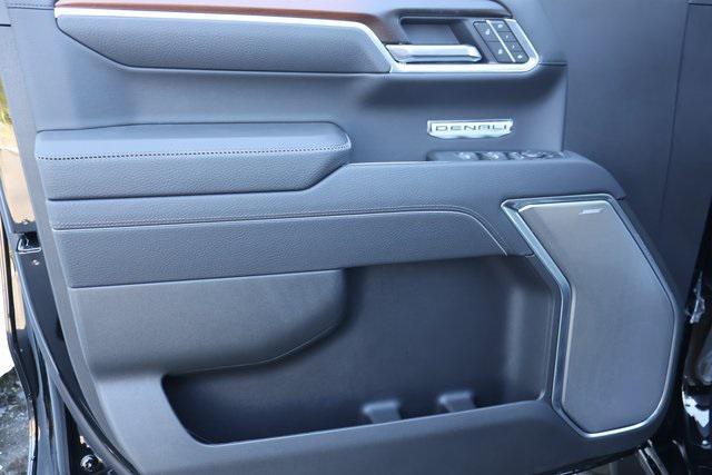 new 2025 GMC Sierra 1500 car, priced at $74,749